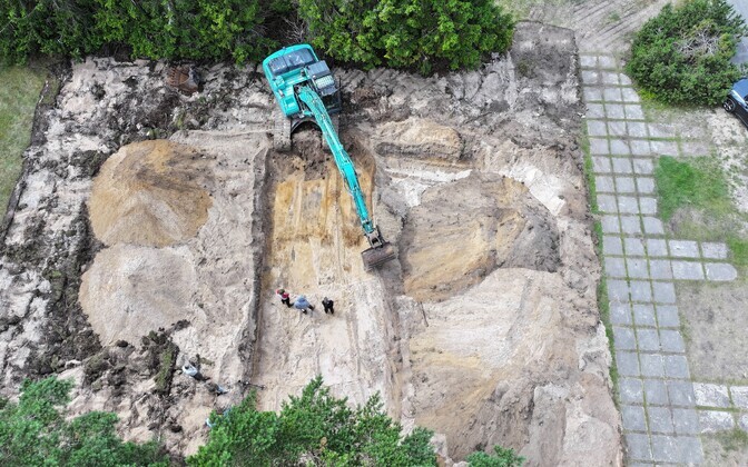 Извлечение останков в Техумарди.