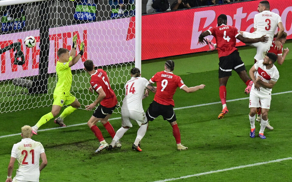 Jalgpalli EM: Austria - Türgi