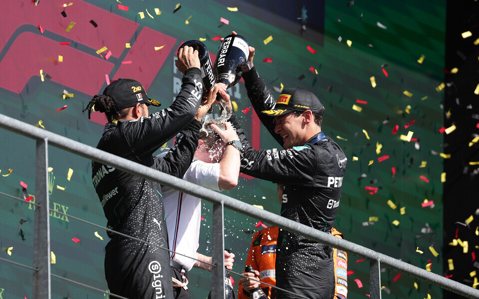 Lewis Hamilton ja George Russell Belgia GP-l