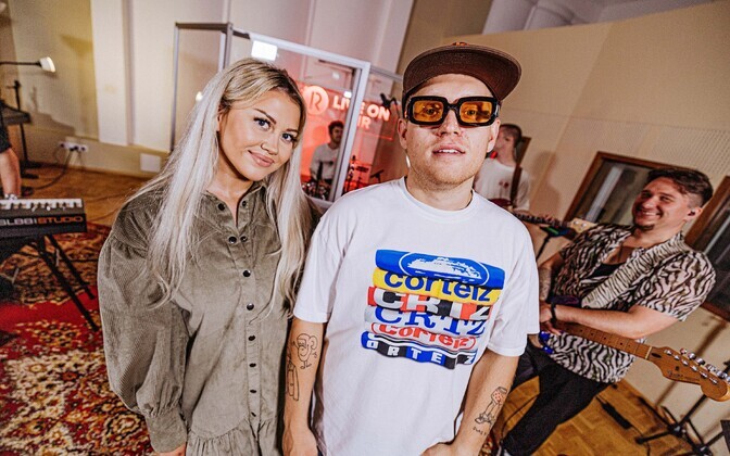 R2 minilaiv: Elina Born ja Mäx