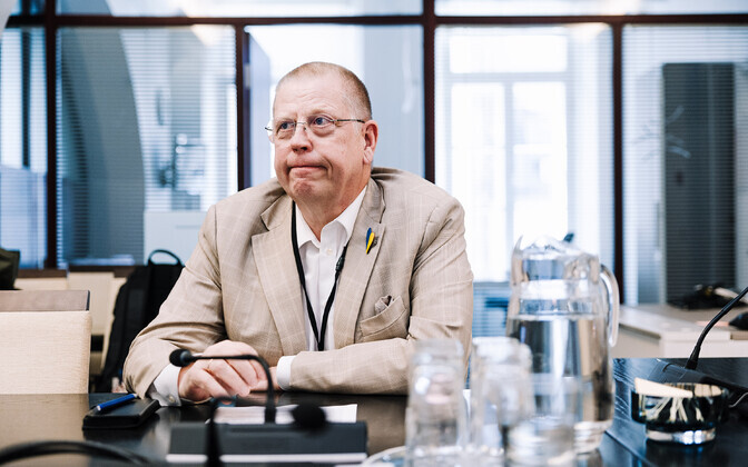 Председатель комиссии Рийгикогу  по делам ЕС Пеэтер Тали.