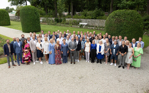 Участники Олимпийских игр на встрече с президентом в Кадриорге.