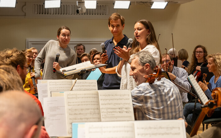 Muusikapäeva viktoriini lahendamine Estonia kontserdisaalis