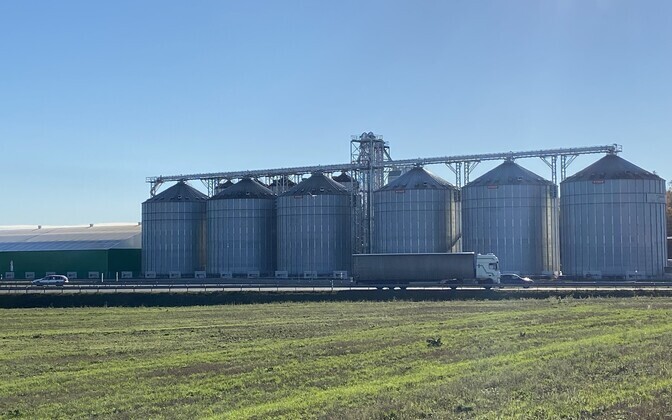 Зерновой терминал в Мяо.