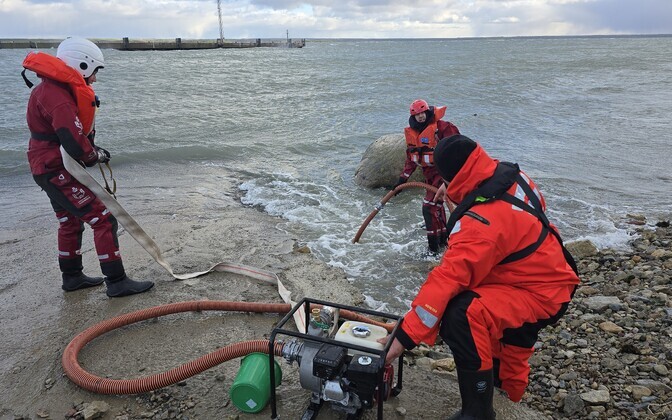 Saaremaa voluntary maritime rescue training exercise.