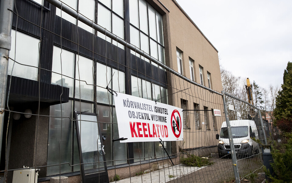 Tartus algasid ERM-i vana näitusemaja lammutustööd