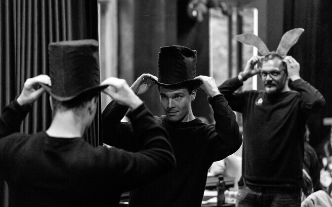 Noorsooteater toob lavale Ivar Põllu uuslavastuse 