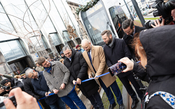 Открытие трамвайной ветки в порт Ванасадам.