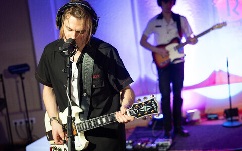 R2 Minilaiv: Echolove