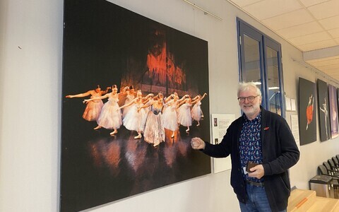 Iseäranis paelub bioloog Sulev Kuuset fortograafia ning tema viimane fotonäitus on baleriinidest.