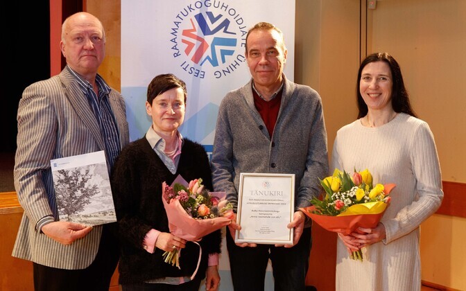 Raamatukoguhoidjate ühing jagas aastapreemiaid