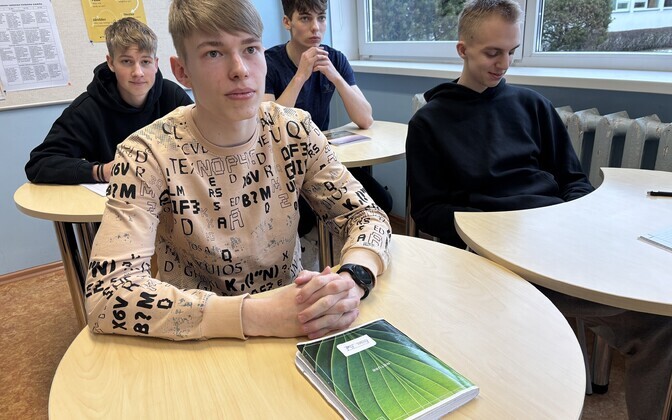 Роман Крук.