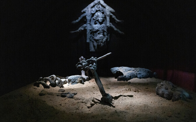 Zody Burke “Asterioni maja” Hobusepea galeriis