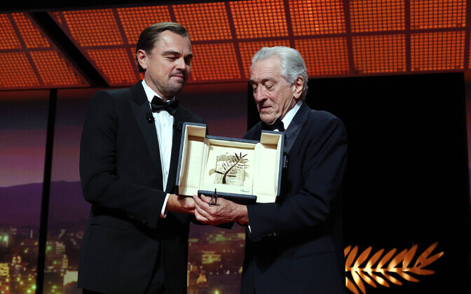 Leonardo DiCaprio andis Robert De Nirole üle elutöö Kuldse Palmioksa