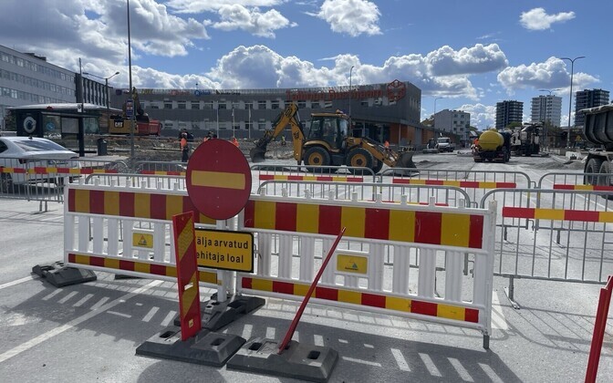 Construction work on Odra and Lastekodu streets in Tallinn on May 14, 2025.
