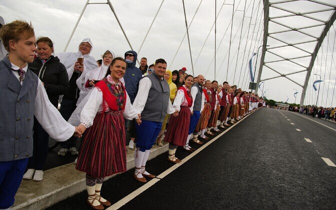 Огонь Праздника песни и танца в Пярнумаа.