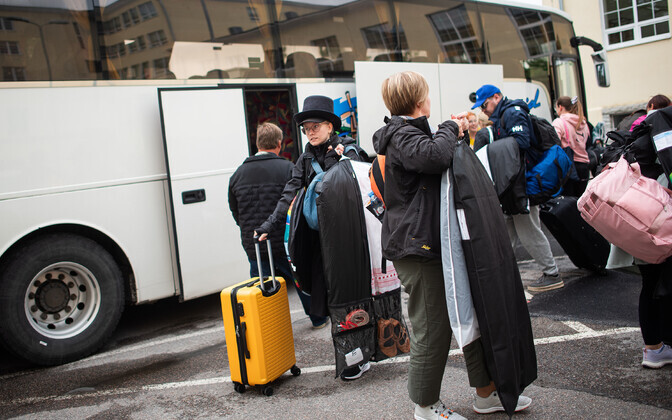 Põlvamaa tantsupeolised jõudsid Tallinna.