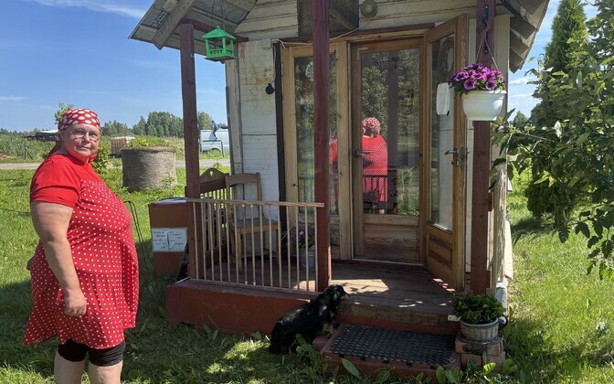 Teeäärsed iseteenindusega müügiputkad.