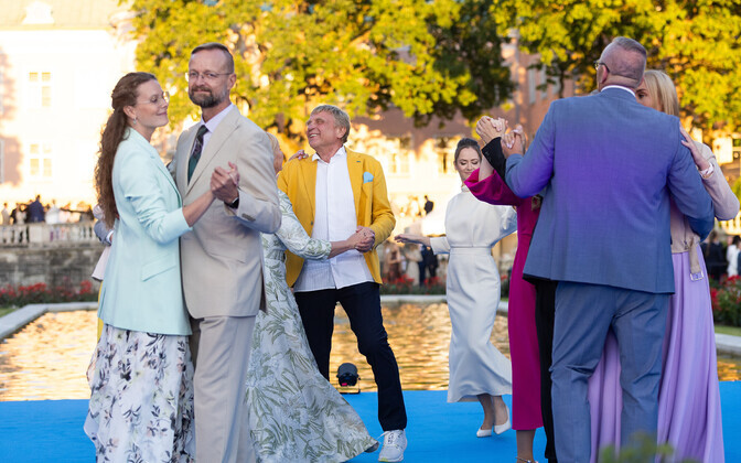 Presidendi roosiaia vastuvõtt