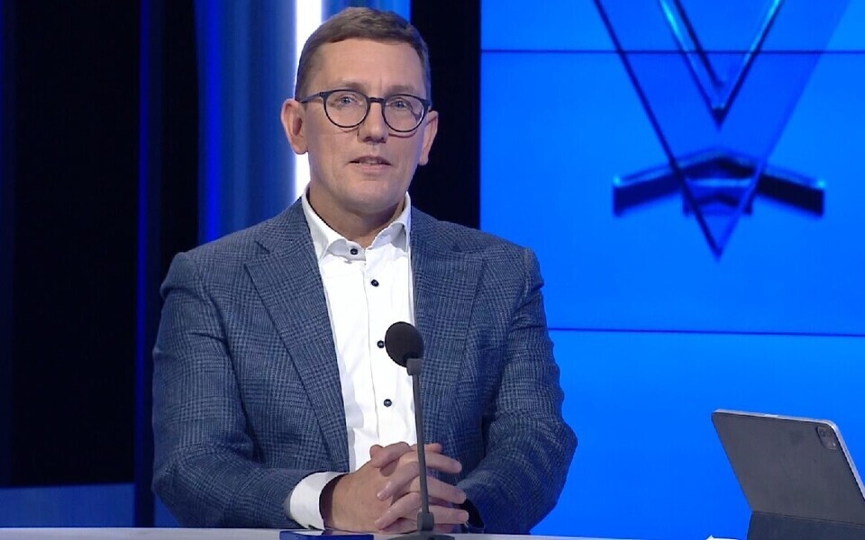 Kristen Michal saates 