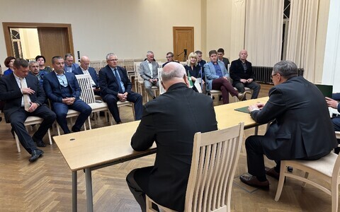 Подписание коалиционного договора в Пайде.