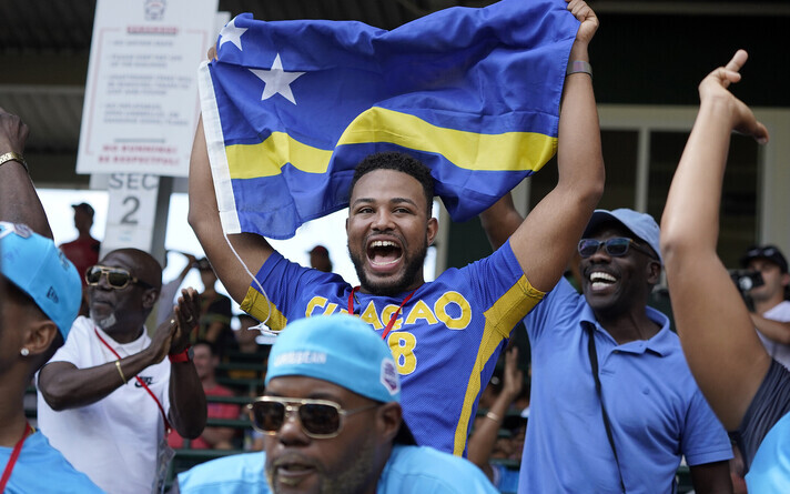 Curacao jalgpallikoondise fännid
