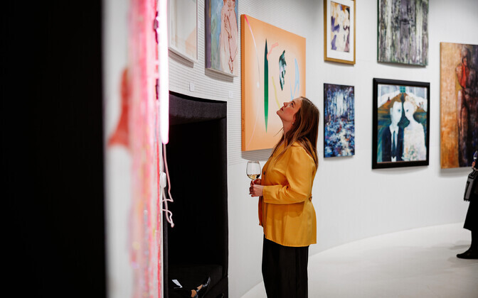 В галерее Viimsi Artium собраны произведения почти 50 эстонских художниц.