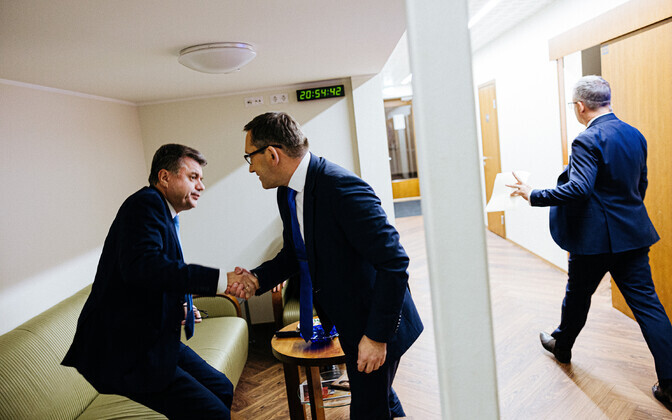 Urmas Reinsalu ja Taavi Pern Aktuaalse kaamera stuudios