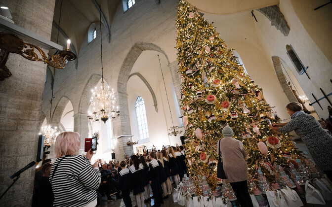 Grand Christmas tree opening at the St. Nicholas Church (Niguliste kirik) Museum, to mark the start of Advent, Sunday, November 30, 2025.