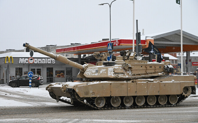 Парад военной техники в Нарве.