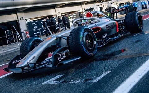 Audi vormel-1 võistlusauto