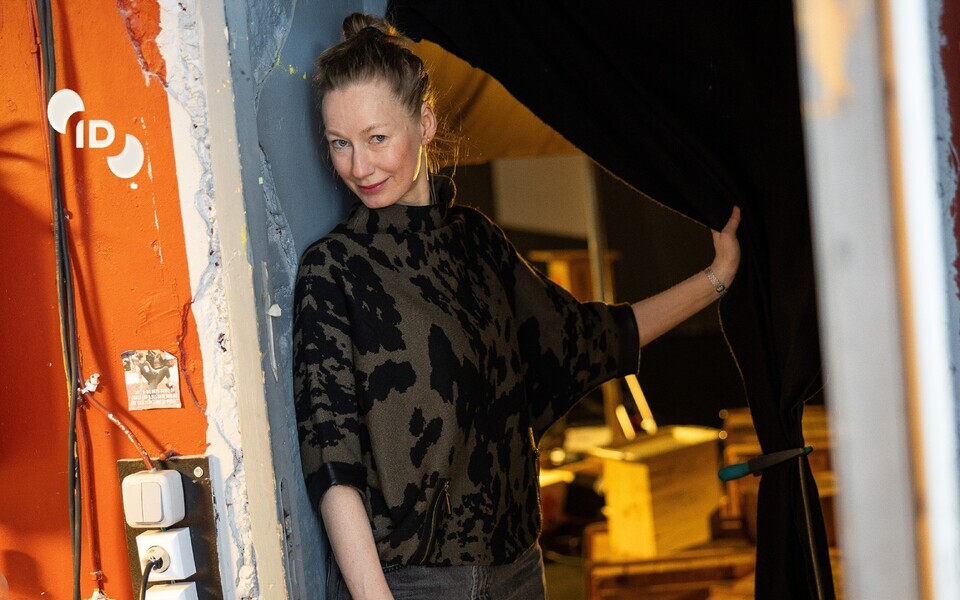 Kunstnik Kristina Norman Kanuti Gildi Saalis