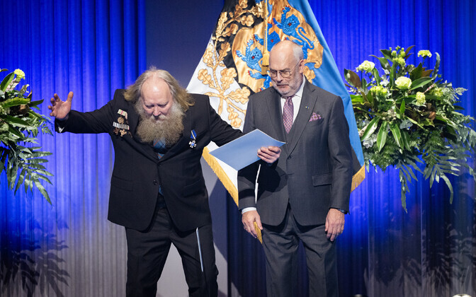 Президент Алар Карис вручил госнаграды.