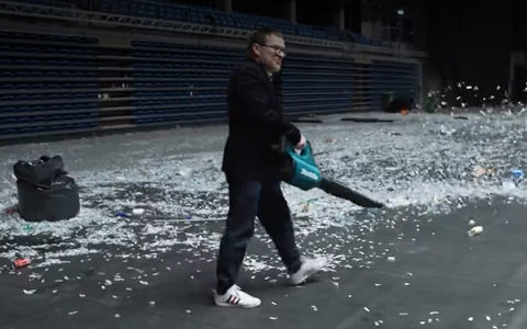 Юри Муттика.