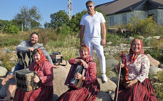 Tuled kodusadamas. Kihnu