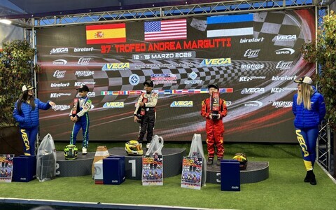 Sten Mihailov (paremal)