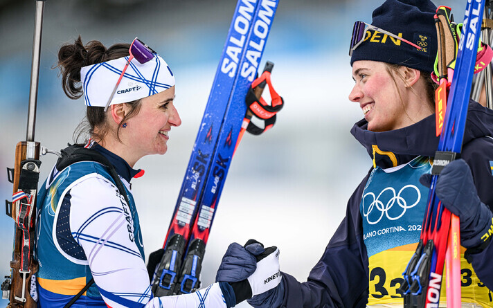 Julia Simon ja Elvira Öberg