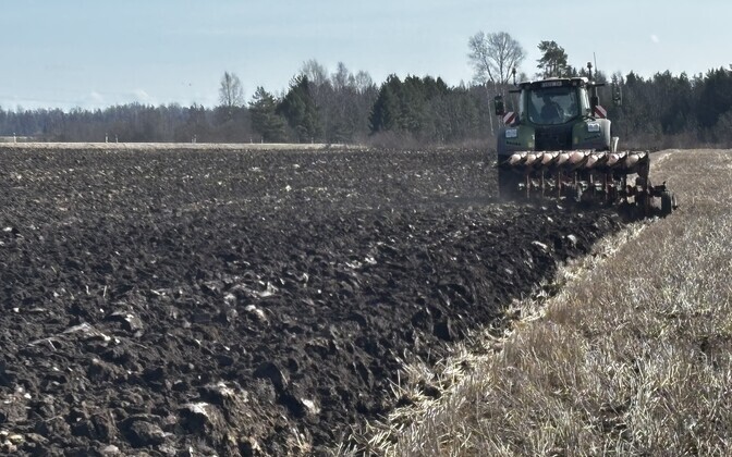 Kevadised põllutööd Järvamaa osaühingus Estonia