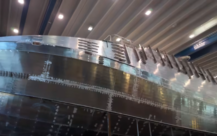 Sõjalaev Baltic Workboatsi tehases