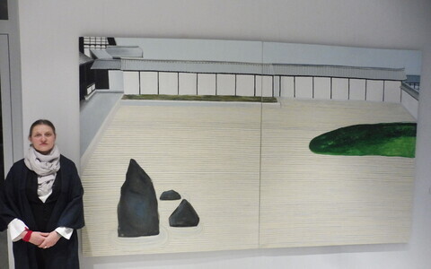 Ангела Сооп открыла в Кадриоргской галерее персональную выставку.