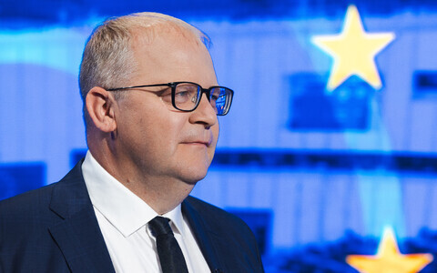 Урмас Паэт.