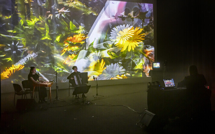 Фестиваль искусства и музыкальных технологий Commute.