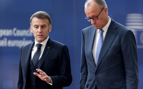 Президент Франции Эммануэль Макрон (слева) и канцлер Германии Фридрих Мерц.