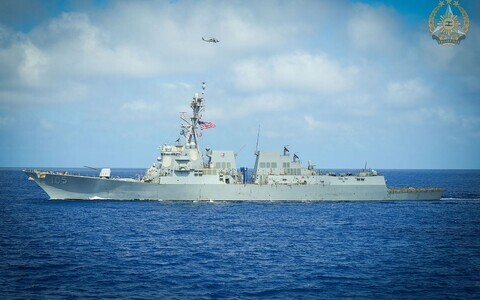 Ракетный эсминец США класса Arleigh Burke.