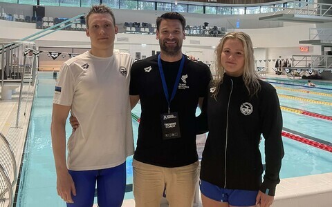 Mark Iltšišin, treener Martti Aljand ja Maari Randväli