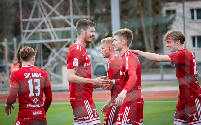 Футболисты 